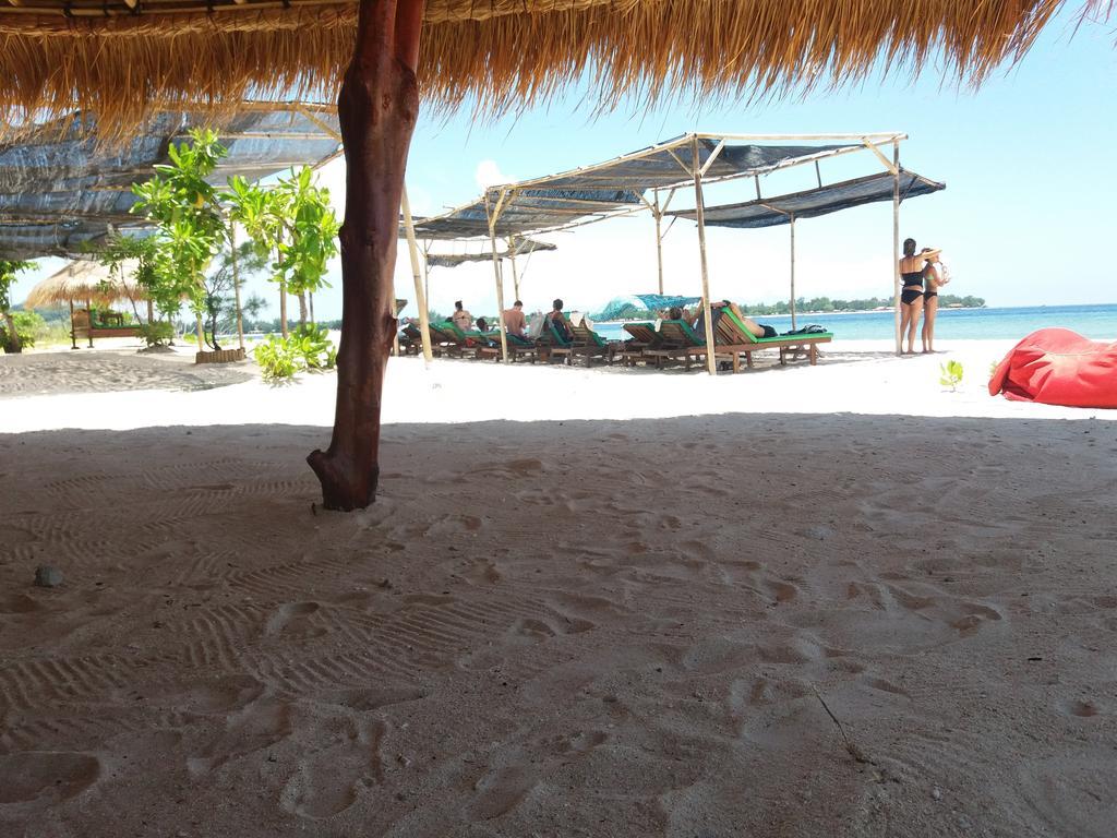 Balenta Bungalow Gili Meno Hotel Екстериор снимка