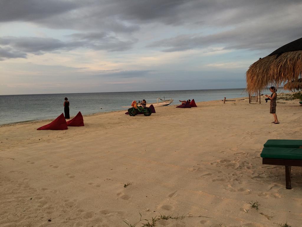 Balenta Bungalow Gili Meno Hotel Екстериор снимка
