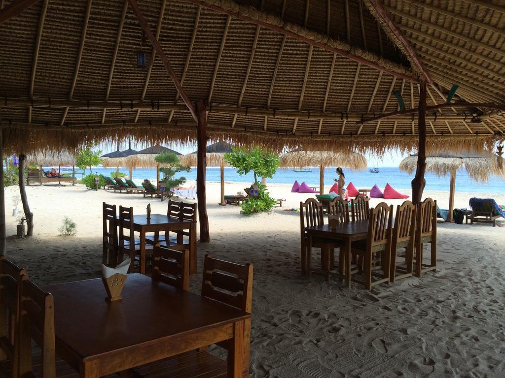 Balenta Bungalow Gili Meno Hotel Екстериор снимка