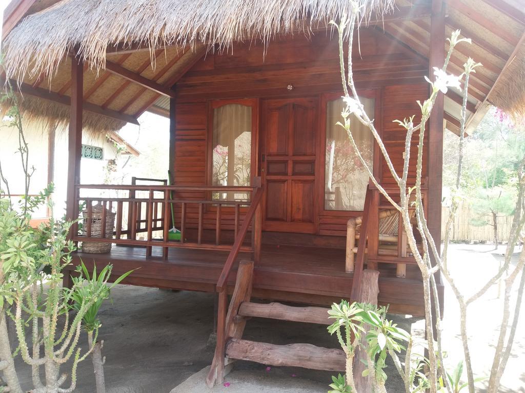 Balenta Bungalow Gili Meno Hotel Екстериор снимка
