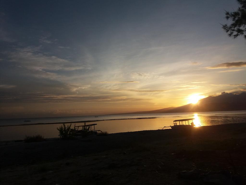 Balenta Bungalow Gili Meno Hotel Екстериор снимка