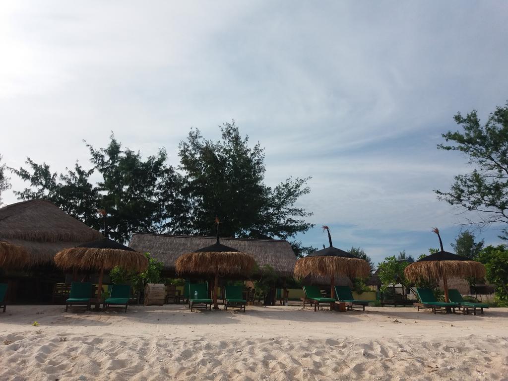 Balenta Bungalow Gili Meno Hotel Екстериор снимка