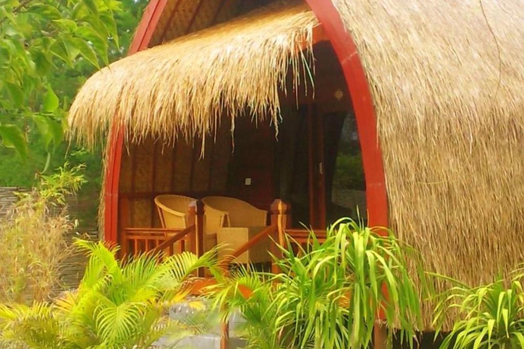 Balenta Bungalow Gili Meno Hotel Екстериор снимка